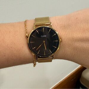 Cluse Gold Tone Mesh Watch with Black Dial 38mm - comes with cluse case